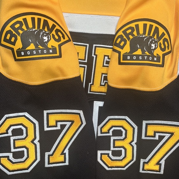 Patrice Bergeron Boston Bruins Reebok Jersey - Picture 5 of 6